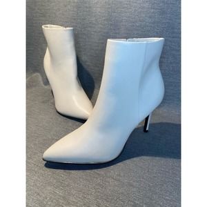 Marc Fisher White Ankle Boots New With Box Sz 8.5